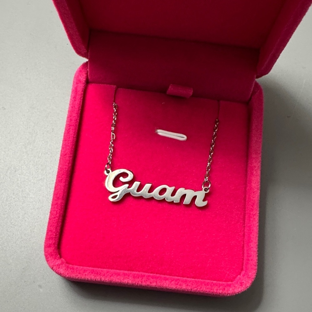 Silver 'Guam' Necklace